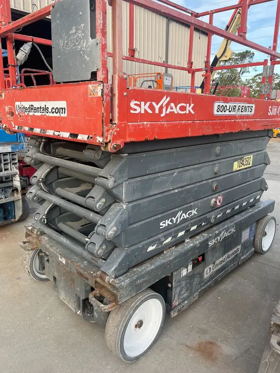 2019 Skyjack SJIII4740 Scissor Lift