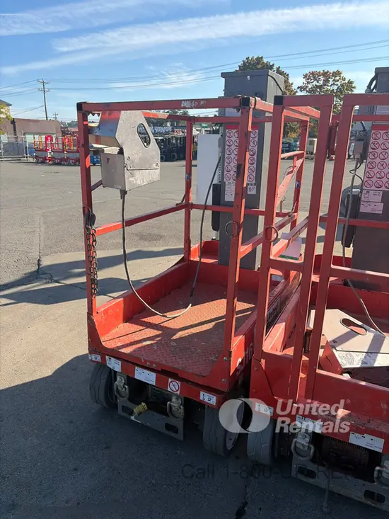 Élévateur autopropulsé une personne Skyjack SJ16 2017