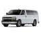 Fourgonnette de transport de passagers Chevrolet blanche