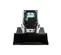 Chargeuse à chenilles compacte BOBCAT blanche, rouge et noire 1,5 t