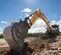 Excavatrice CASE orange et grise 13,1 à 17,2 t
