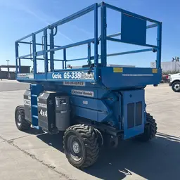 Plateforme élévatrice tout-terrain Genie GS-3384 RT 2018