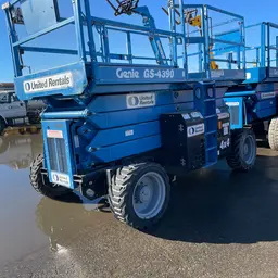 Plateforme élévatrice tout-terrain Genie GS-4390 RT 2017