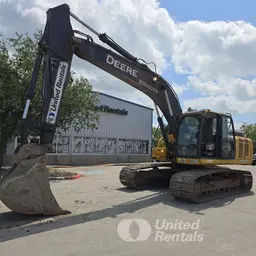 Excavatrice John Deere 210G LC 2019