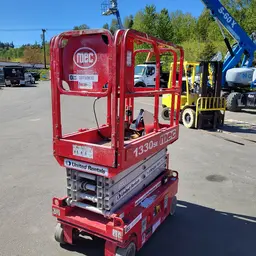 Plateforme élévatrice MEC 1330SE 2018