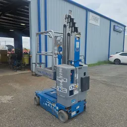 Élévateur autopropulsé une personne Genie GR-20 2016