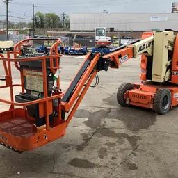 Nacelle élévatrice articulée JLG E300AJP 2014