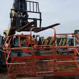 JLG FALLARREST-8’ 2014