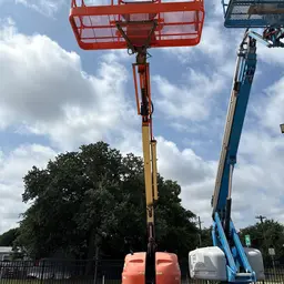 Nacelle élévatrice JLG 460SJ 2012