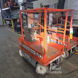 Plateforme élévatrice autopropulsée à une personne Skyjack SJ12 2015