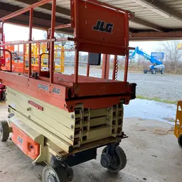 JLG 3246ES Plateforme élévatrice 2017