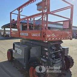 Plateforme élévatrice tout-terrain Skyjack SJ6832RT 2018