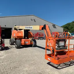 Nacelle élévatrice articulée JLG 800AJ 2013