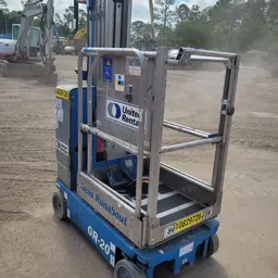2018 Genie GR-20 Self-Propelled One-Person Lift