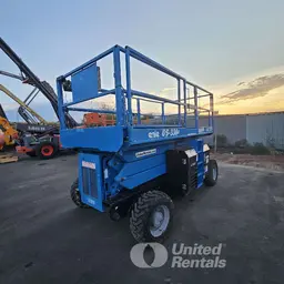 Plateforme élévatrice tout-terrain Genie GS-3384 RT 2015