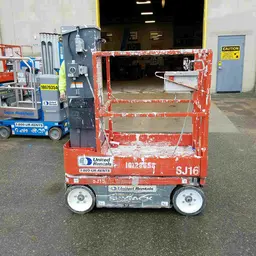 Élévateur autopropulsé une personne Skyjack SJ16 2013