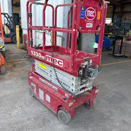 2019 MEC 1330SE Scissor Lift