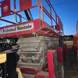Plateforme élévatrice tout-terrain MEC 6092RT 2015