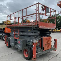 Plateforme élévatrice tout-terrain Skyjack SJ9250RT 2013