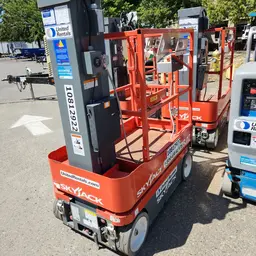 2018 Skyjack SJ12 Self-Propelled One-Person Lift