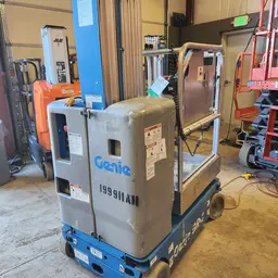 Élévateur autopropulsé une personne Genie GR-20 2017